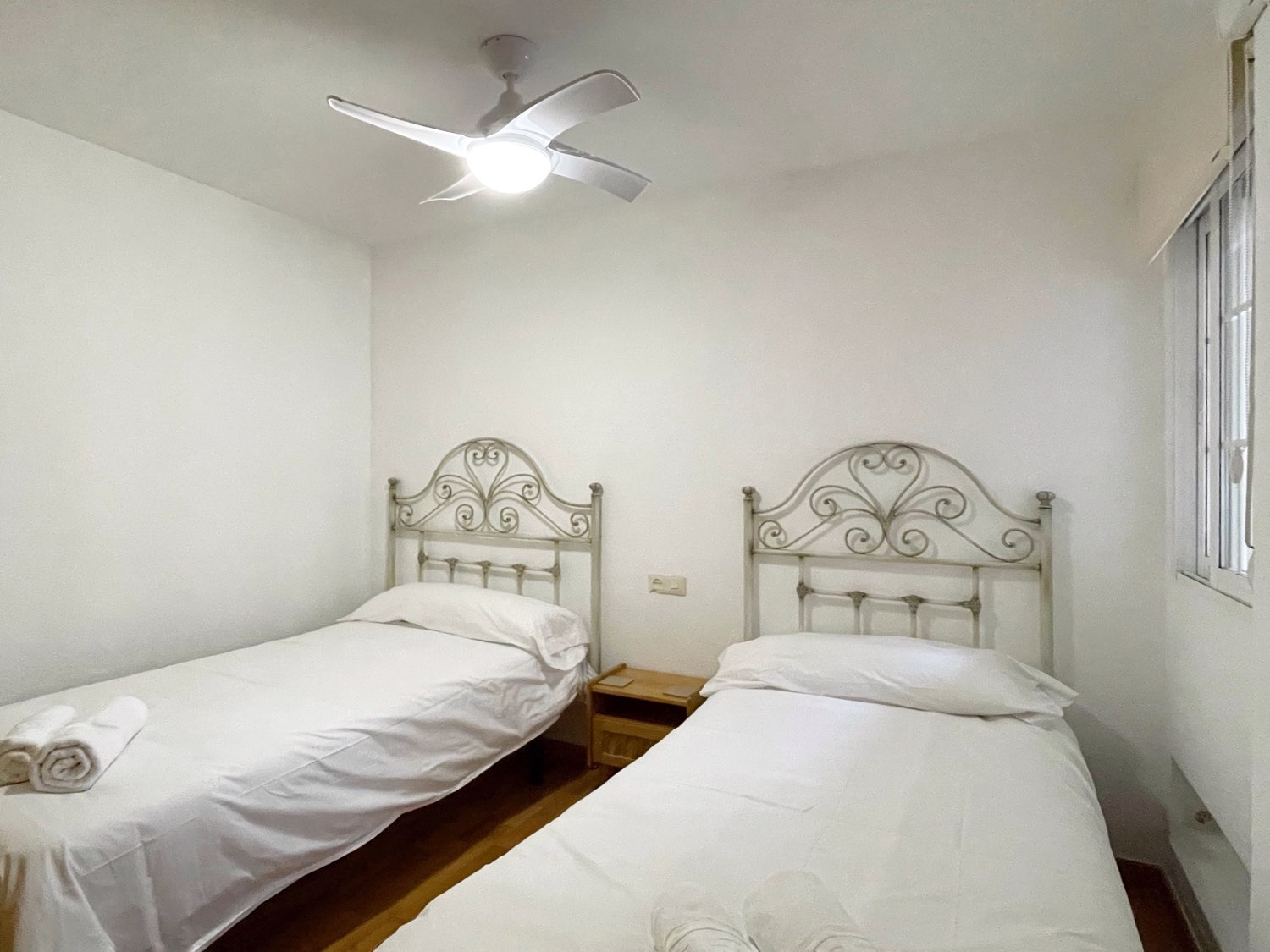 Flat for rent in Carvajal - Las Gaviotas (Fuengirola)