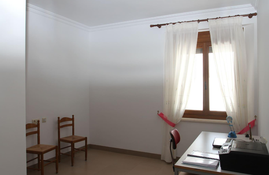 Hus til salg i Cuevas del Becerro