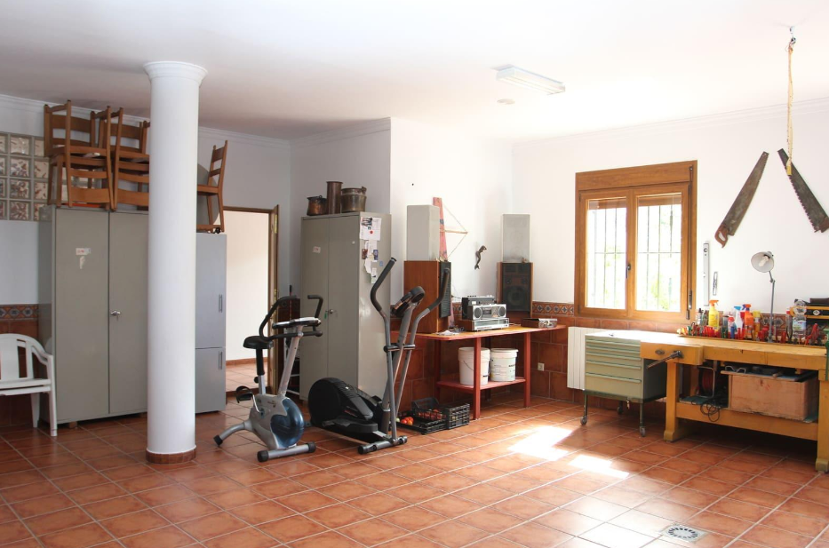 Hus til salg i Cuevas del Becerro