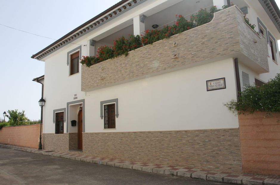 Hus til salg i Cuevas del Becerro