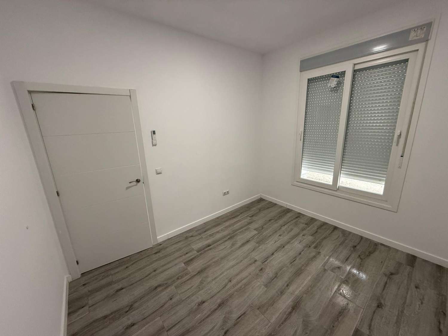 Apartment for sale in La Carihuela - Los Nidos (Torremolinos)