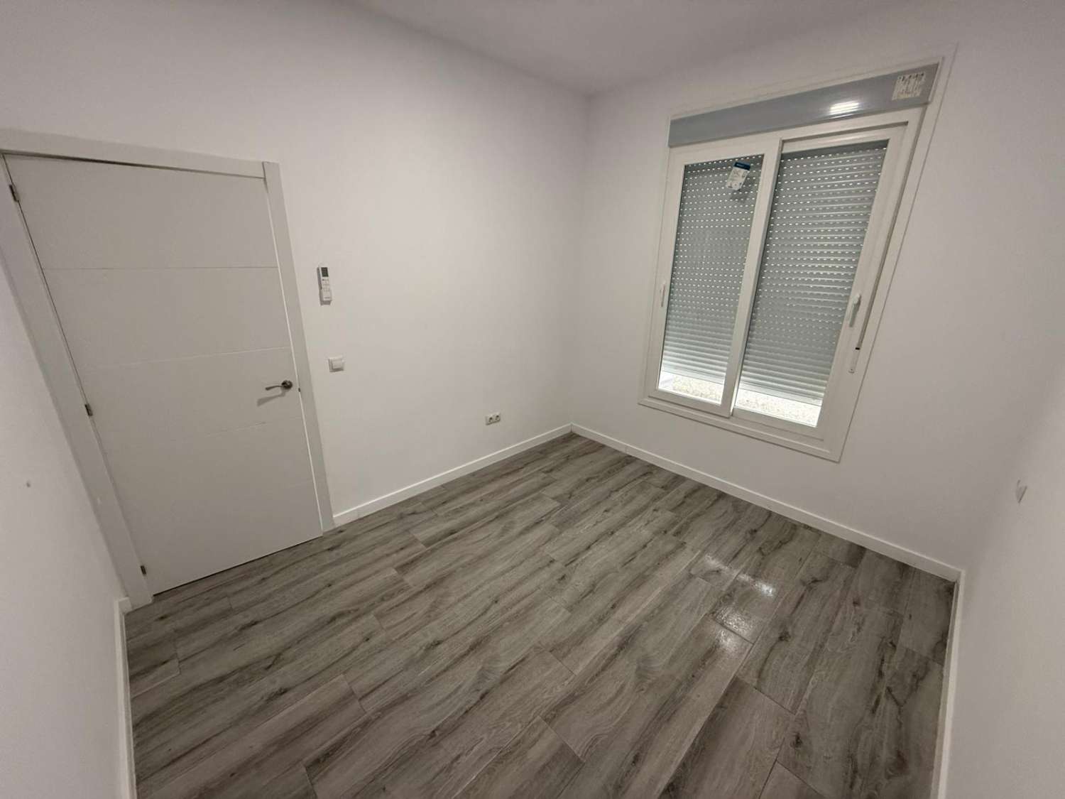 Apartment for sale in La Carihuela - Los Nidos (Torremolinos)