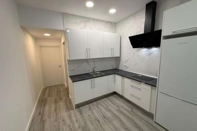 Apartment for sale in La Carihuela - Los Nidos (Torremolinos)