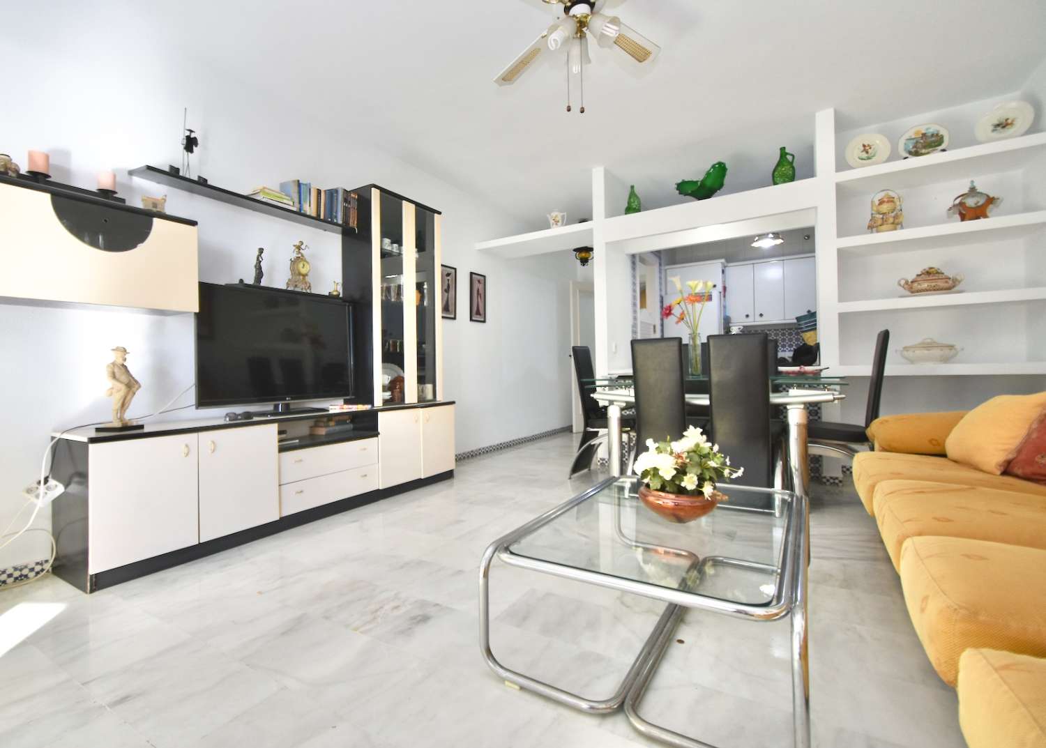 Lejlighed til salg i Zona Sohail (Fuengirola)