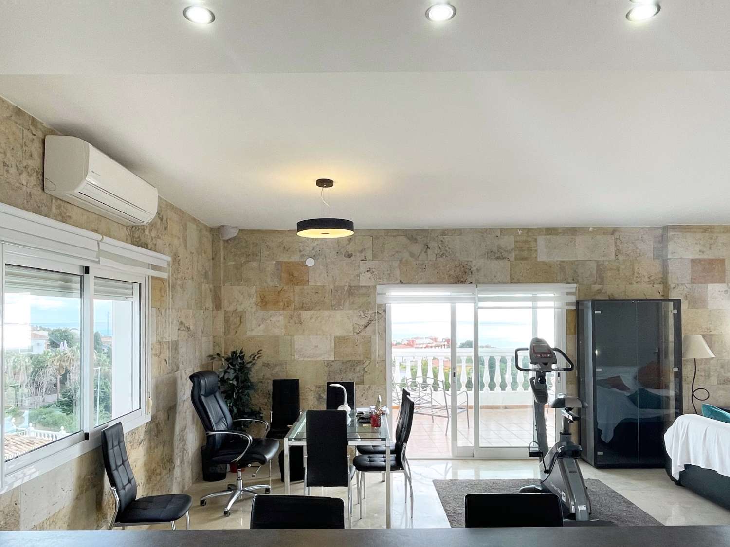 Villa til salg i El Higuerón - Capellanía (Benalmádena)