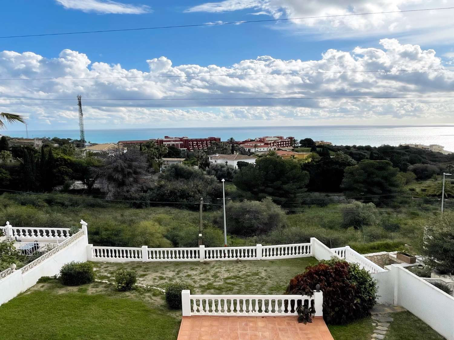 Villa til salg i El Higuerón - Capellanía (Benalmádena)