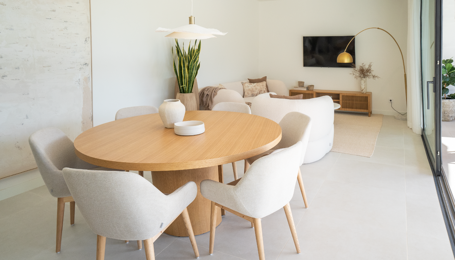 Villa for sale in El Higuerón (Fuengirola)