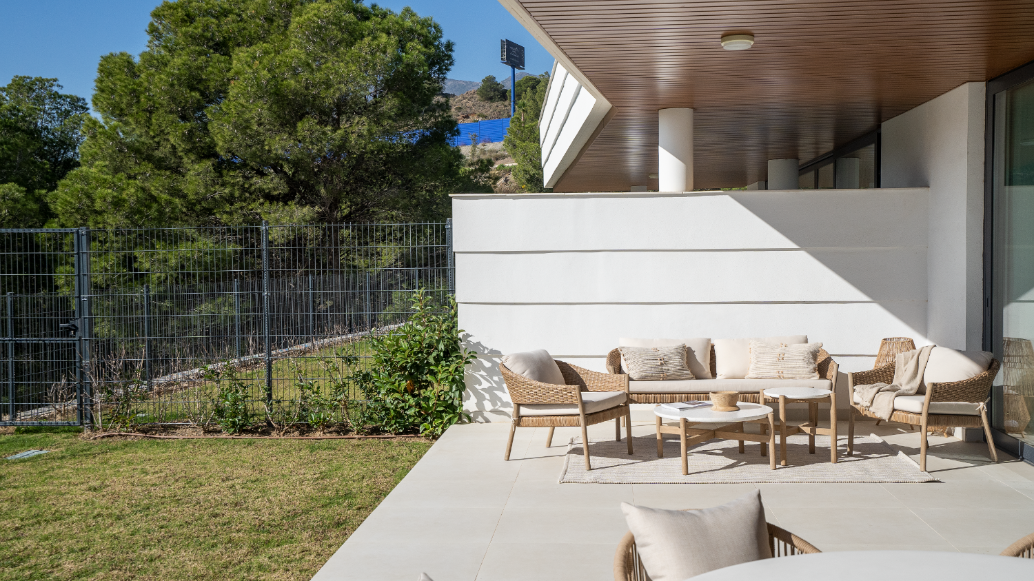 Villa for sale in El Higuerón (Fuengirola)