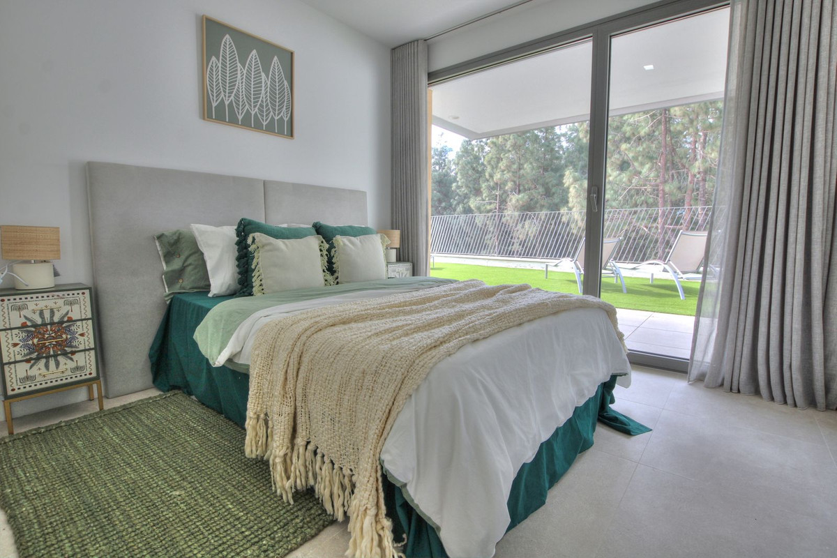 Villa til salg i Calaburra - Chaparral (Mijas)