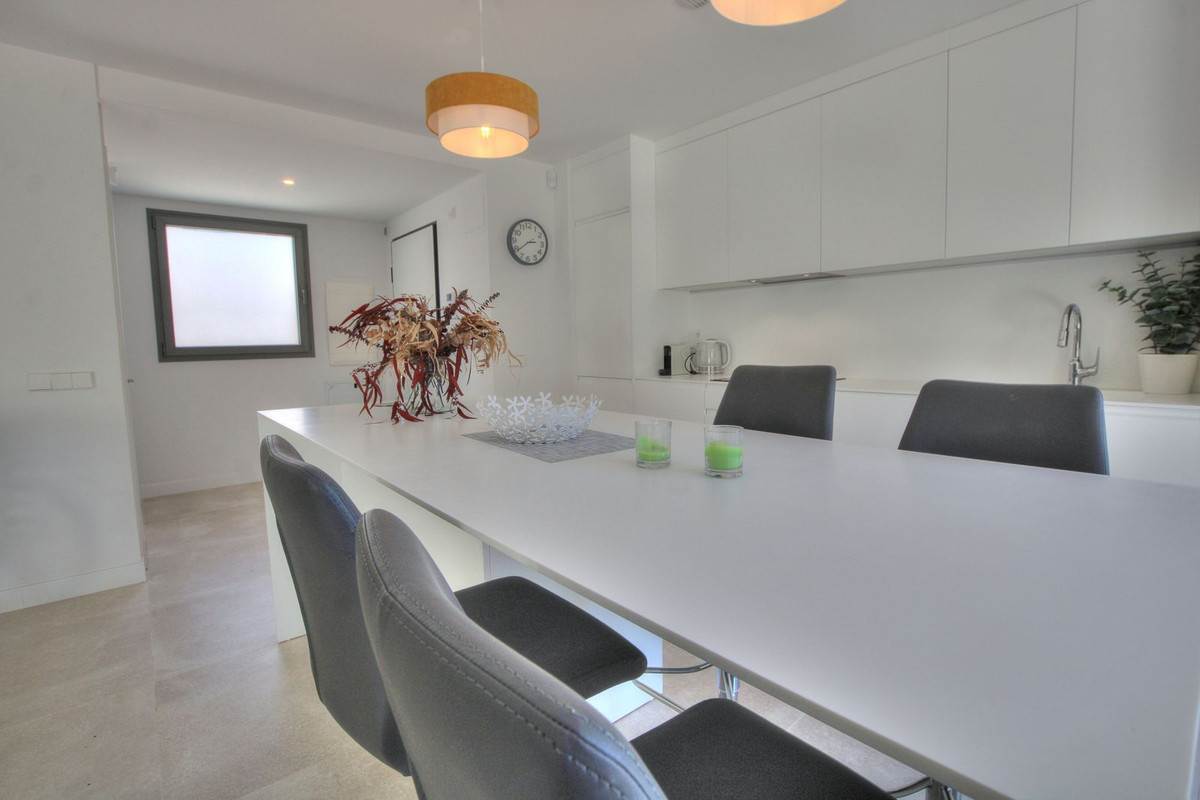 Villa til salg i Calaburra - Chaparral (Mijas)
