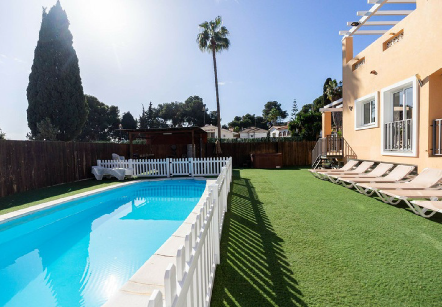 Villa zum verkauf in La Colina (Torremolinos)