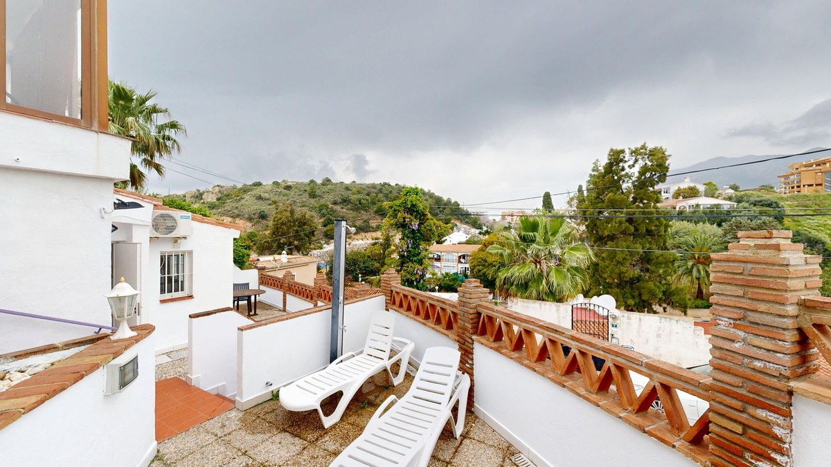 Hus til salg i Los Pacos (Fuengirola)
