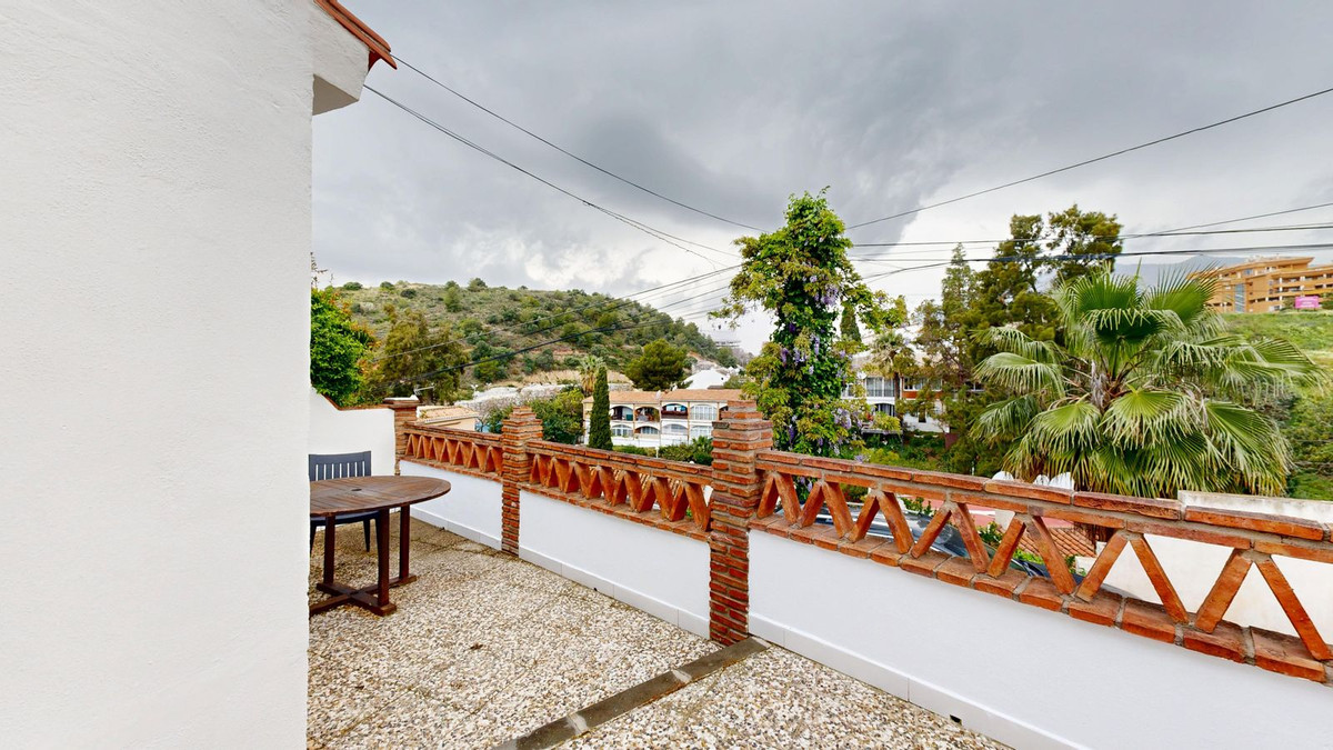 Hus til salg i Los Pacos (Fuengirola)