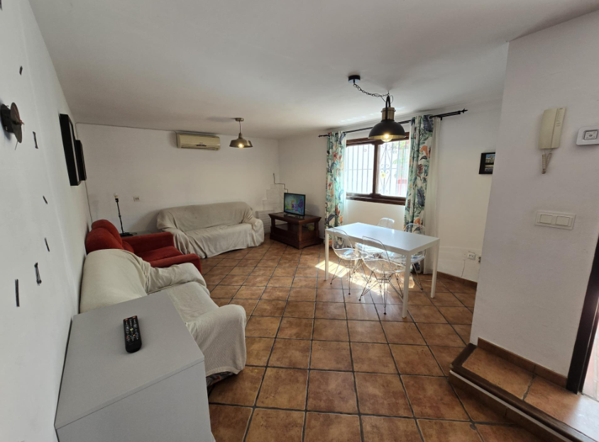 Villa til salg i Los Pacos (Fuengirola)