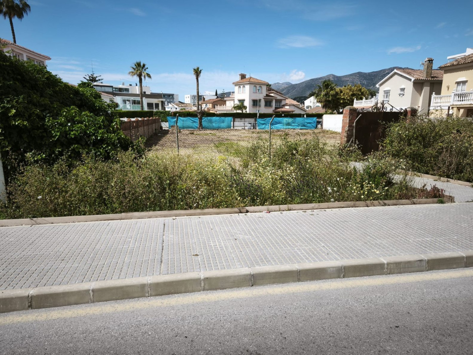Parzelle zum verkauf in Los Álamos (Torremolinos)