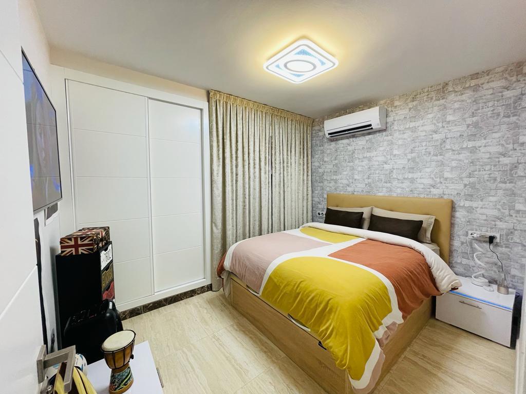 PISO EN VENTA DOS DORMITORIOS