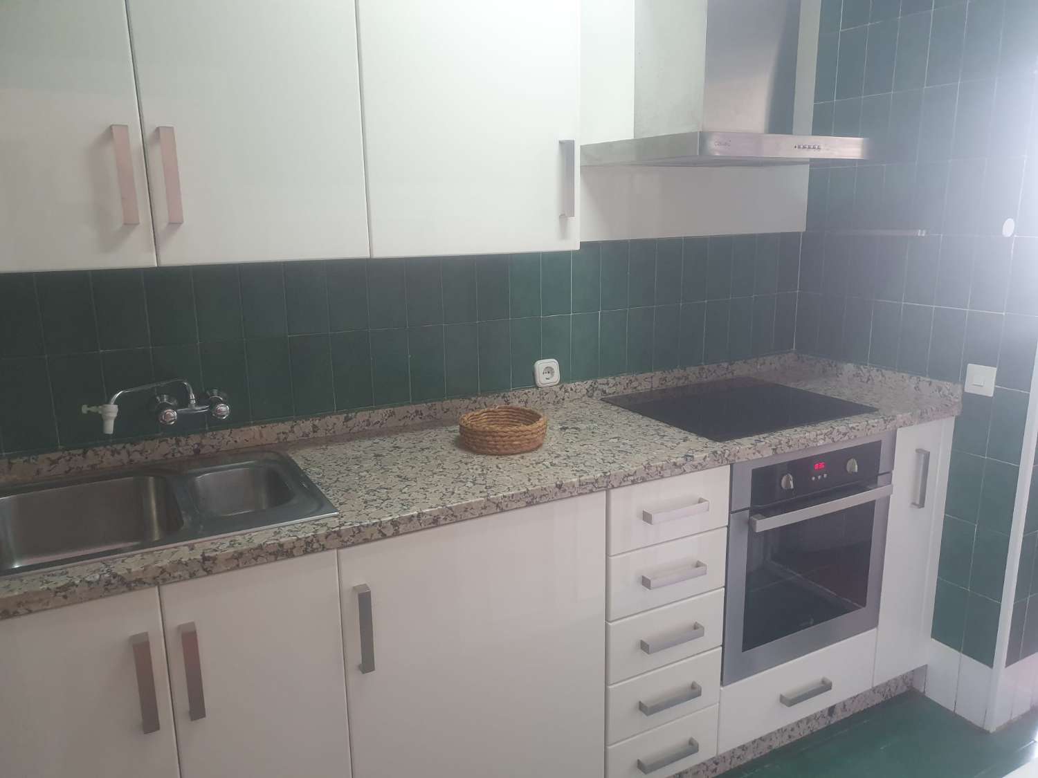 PISO DE 3 DORMITORIOS LOS BOLICHES CON TRASTERO Y PISCINA