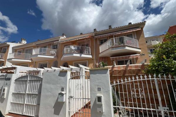 Etxea salgai in Benalmádena Costa