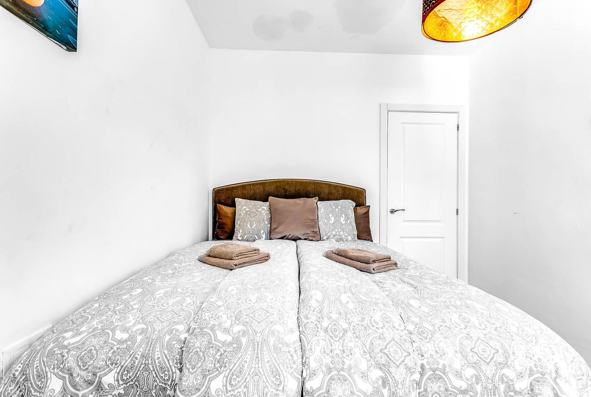 VILLA CHALET EN TORREBLANCA