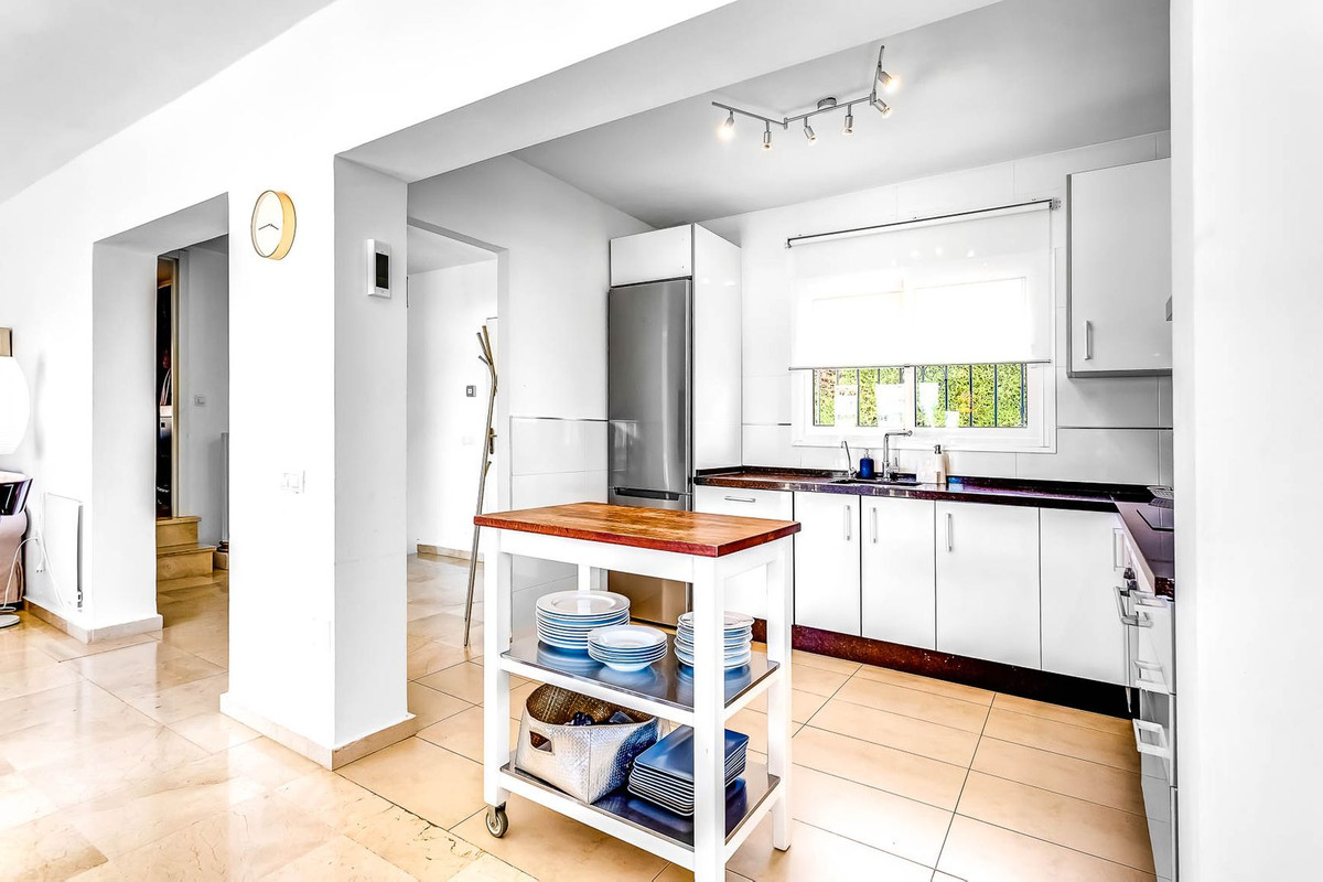 VILLA CHALET EN TORREBLANCA