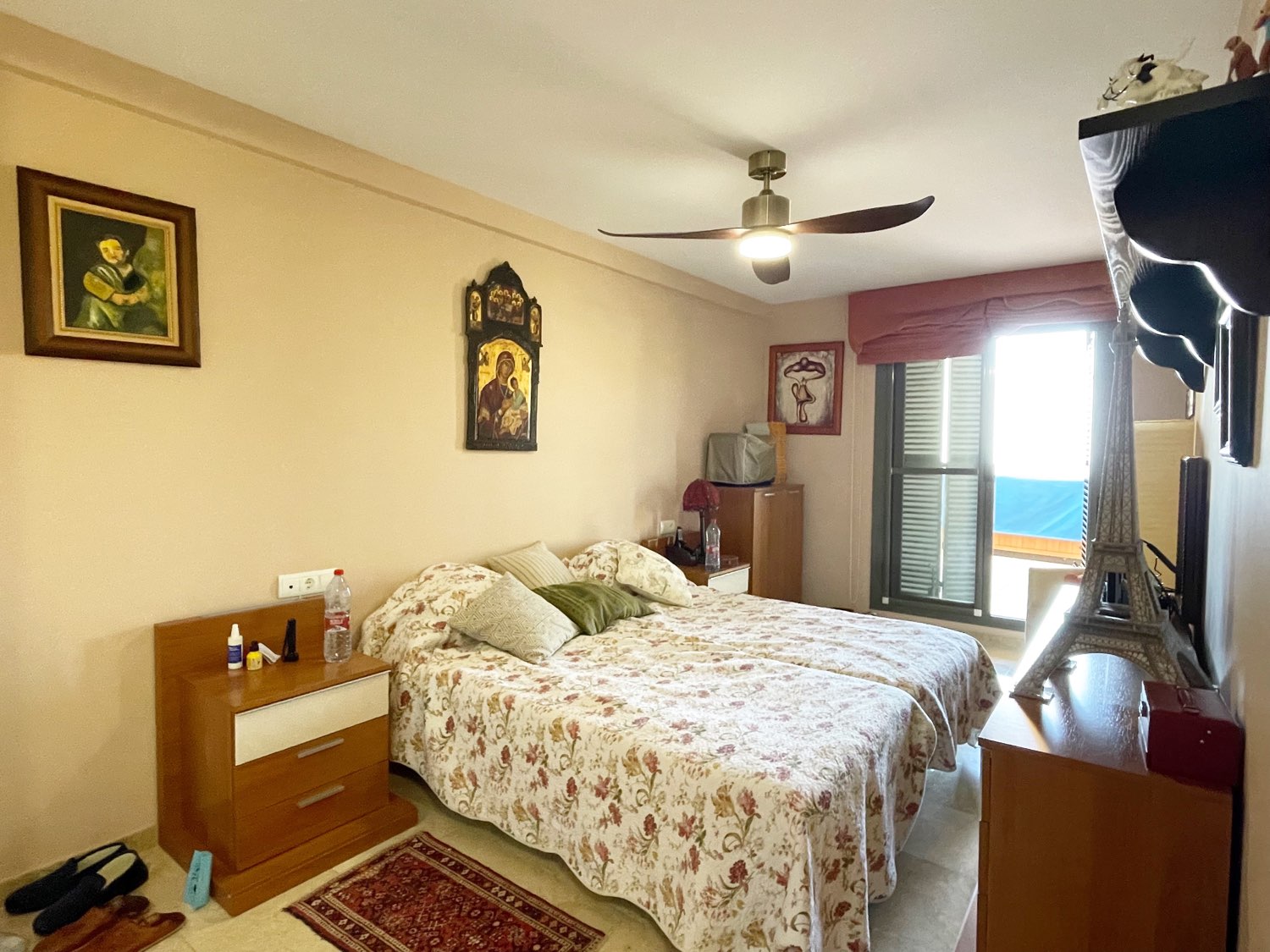 PISO EN VENTA EN CALAHONDA