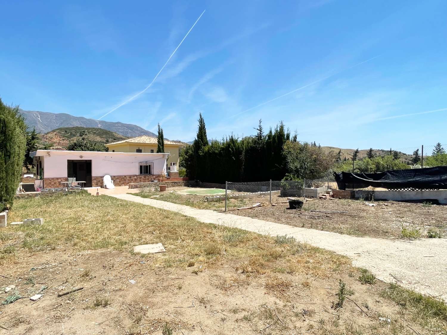 PARCELA RÚSTICA PRO INDIVISA EN MIJAS