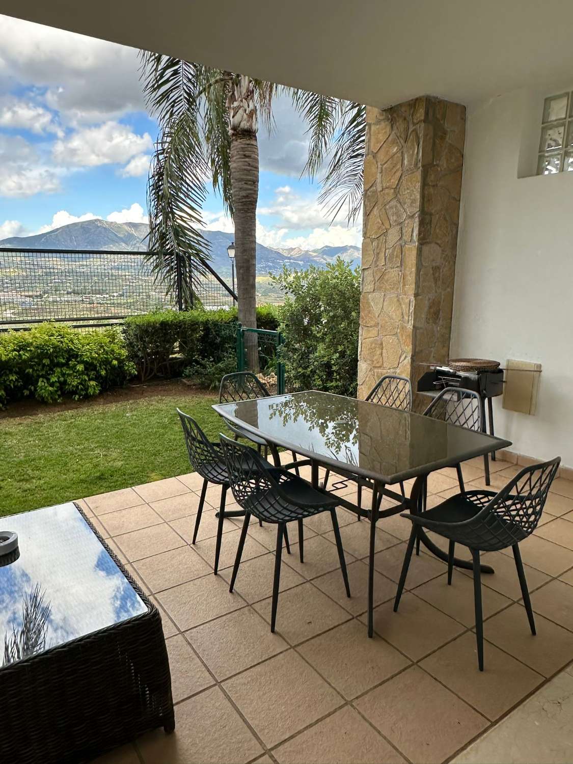 CHALET ADOSADO EN MONTE ALTO EN LA CALA GOLF DE MIJAS