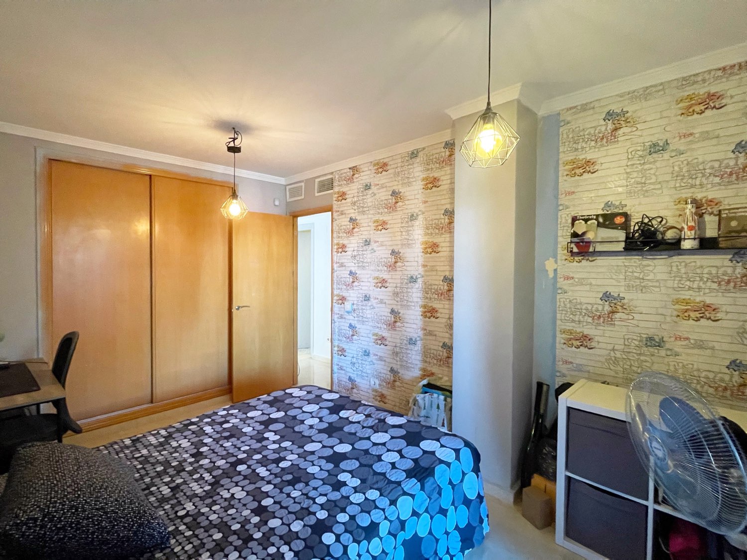 LOS PACOS - APARTAMENTO 2 DORMITORIOS - ORIENTACION ESTE