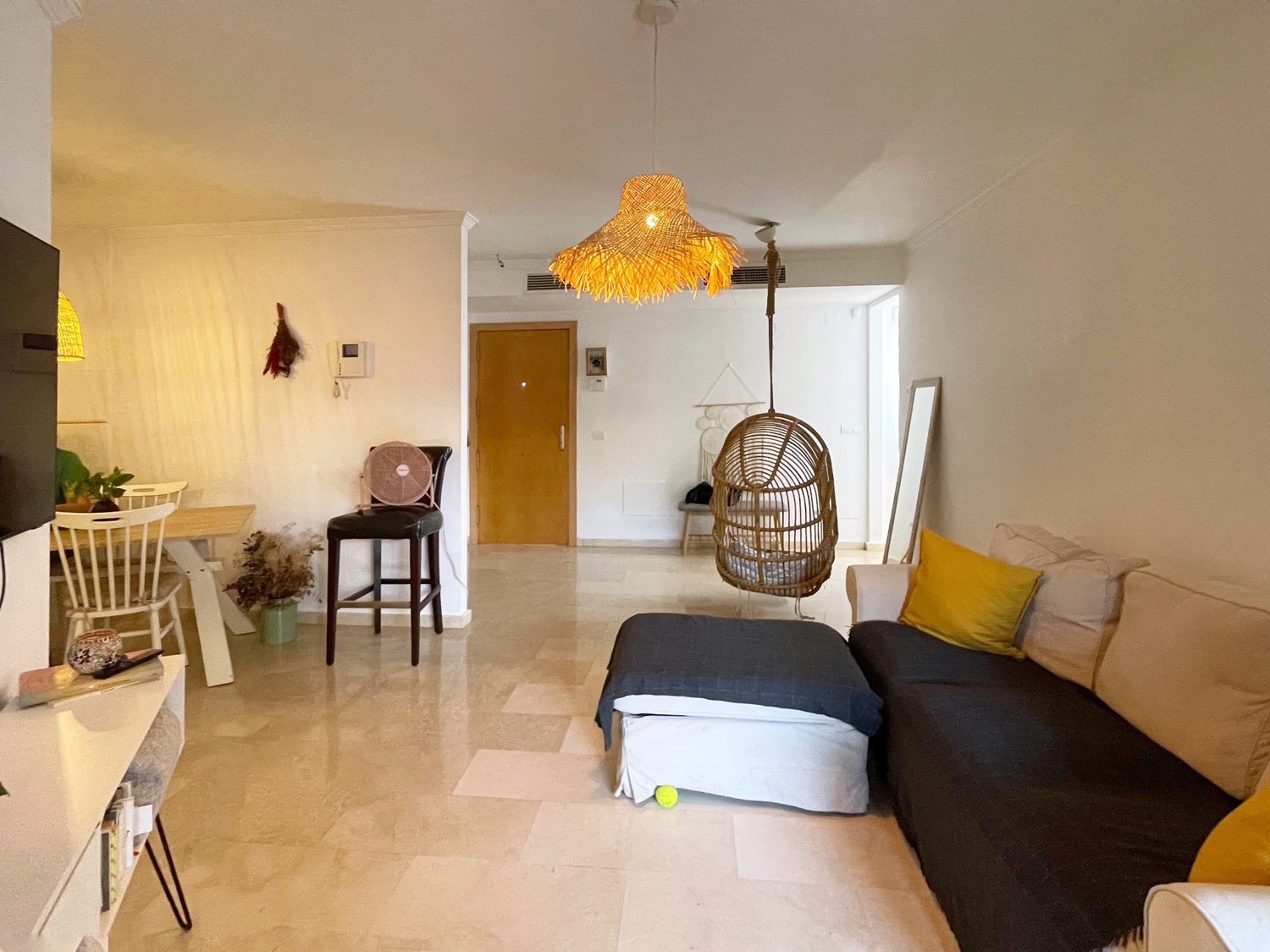 LOS PACOS - APARTAMENTO 2 DORMITORIOS - ORIENTACION ESTE