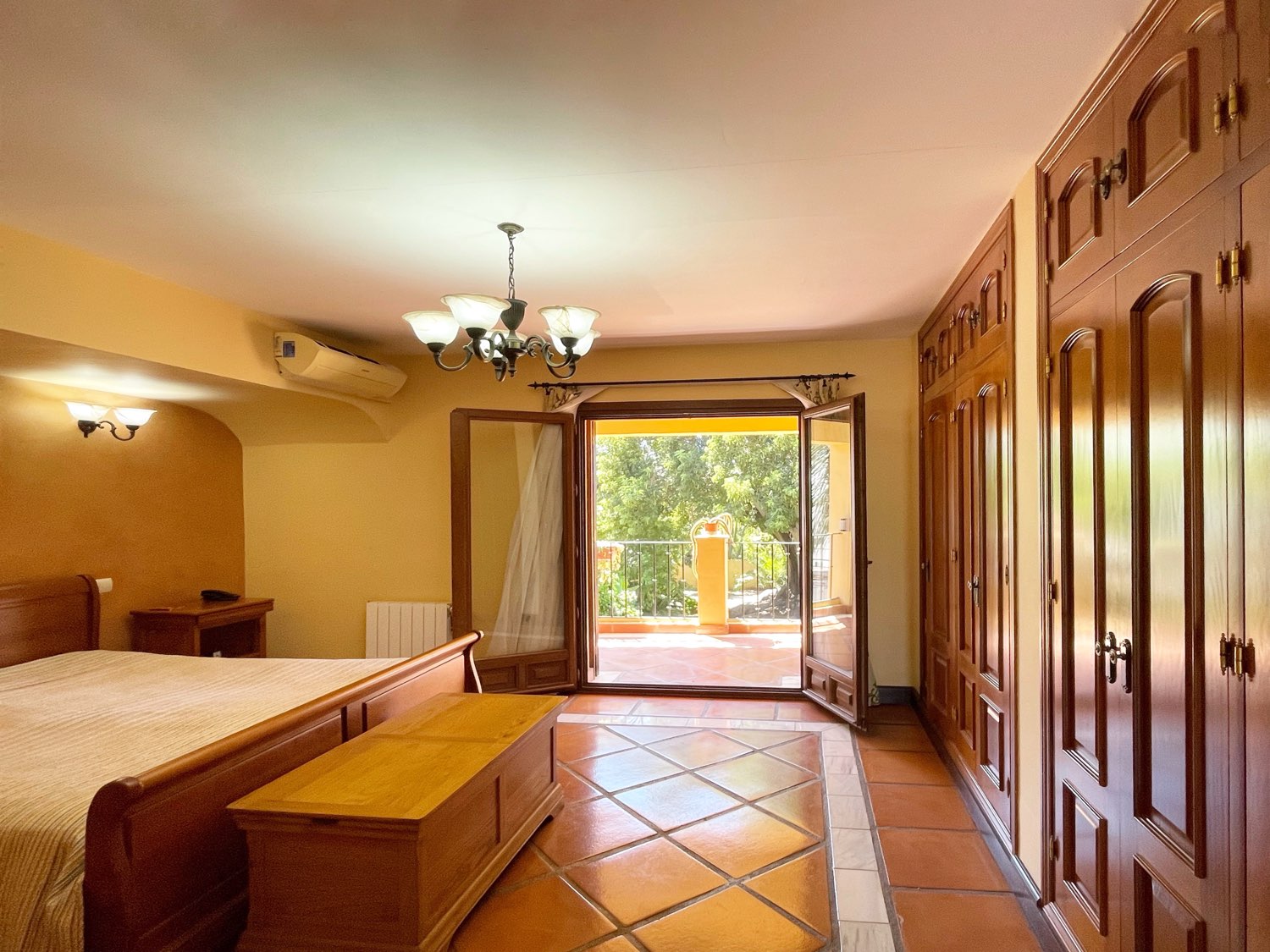 Villa te koop in San Pedro de Alcántara (Marbella)