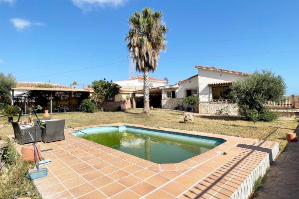 Talo myynnissä Montealto (Benalmádena)