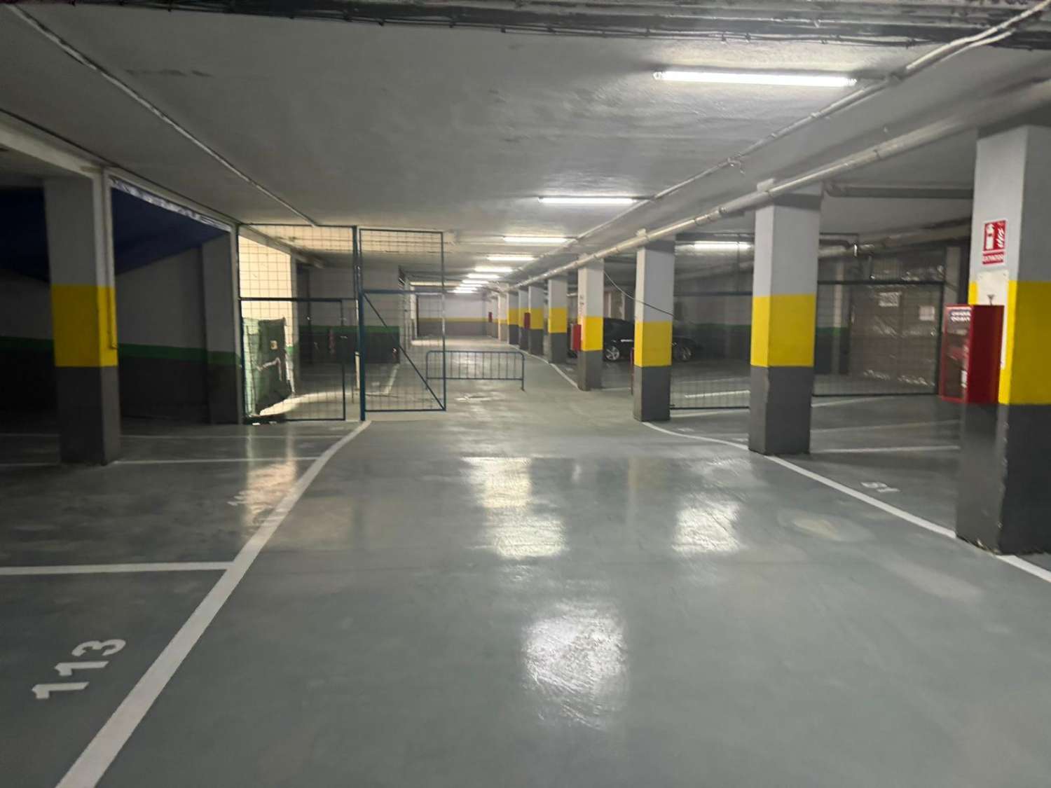 Garage zur miete in Zona Puerto Deportivo (Fuengirola)