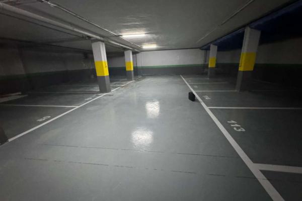 Garage zur miete in Zona Puerto Deportivo (Fuengirola)