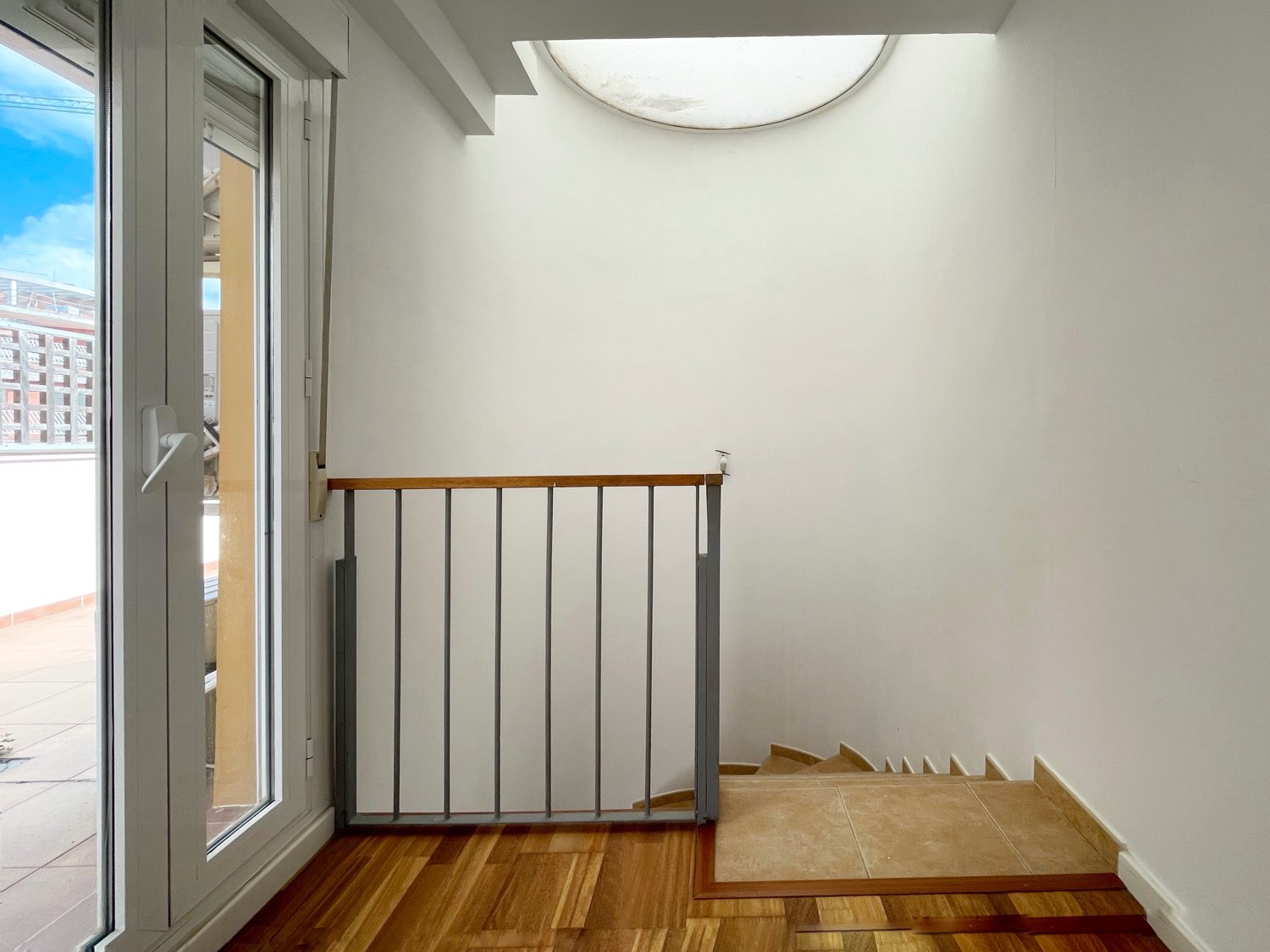 ADOSADO EN EL HIPÓDROMO - MIJAS