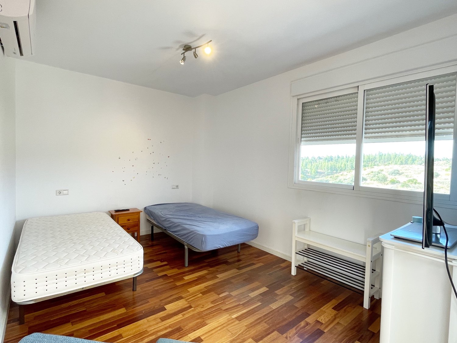 ADOSADO EN EL HIPÓDROMO - MIJAS