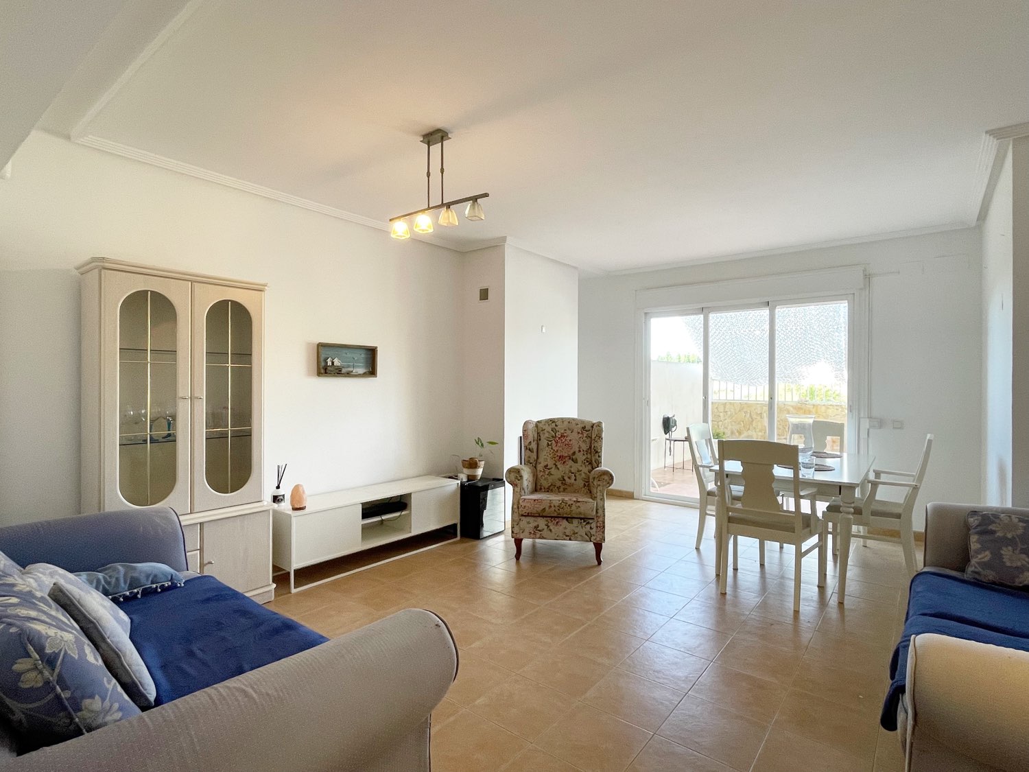 ADOSADO EN EL HIPÓDROMO - MIJAS