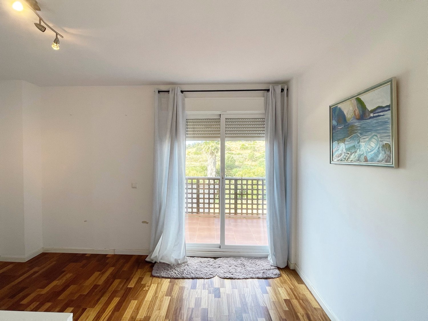 ADOSADO EN EL HIPÓDROMO - MIJAS