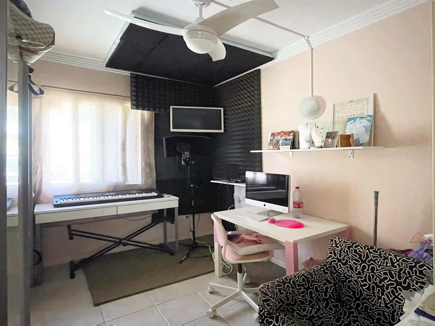 PAREADA EN ESQUINA  - 4 DORMITORIOS - RESERVA DEL HIGUERON