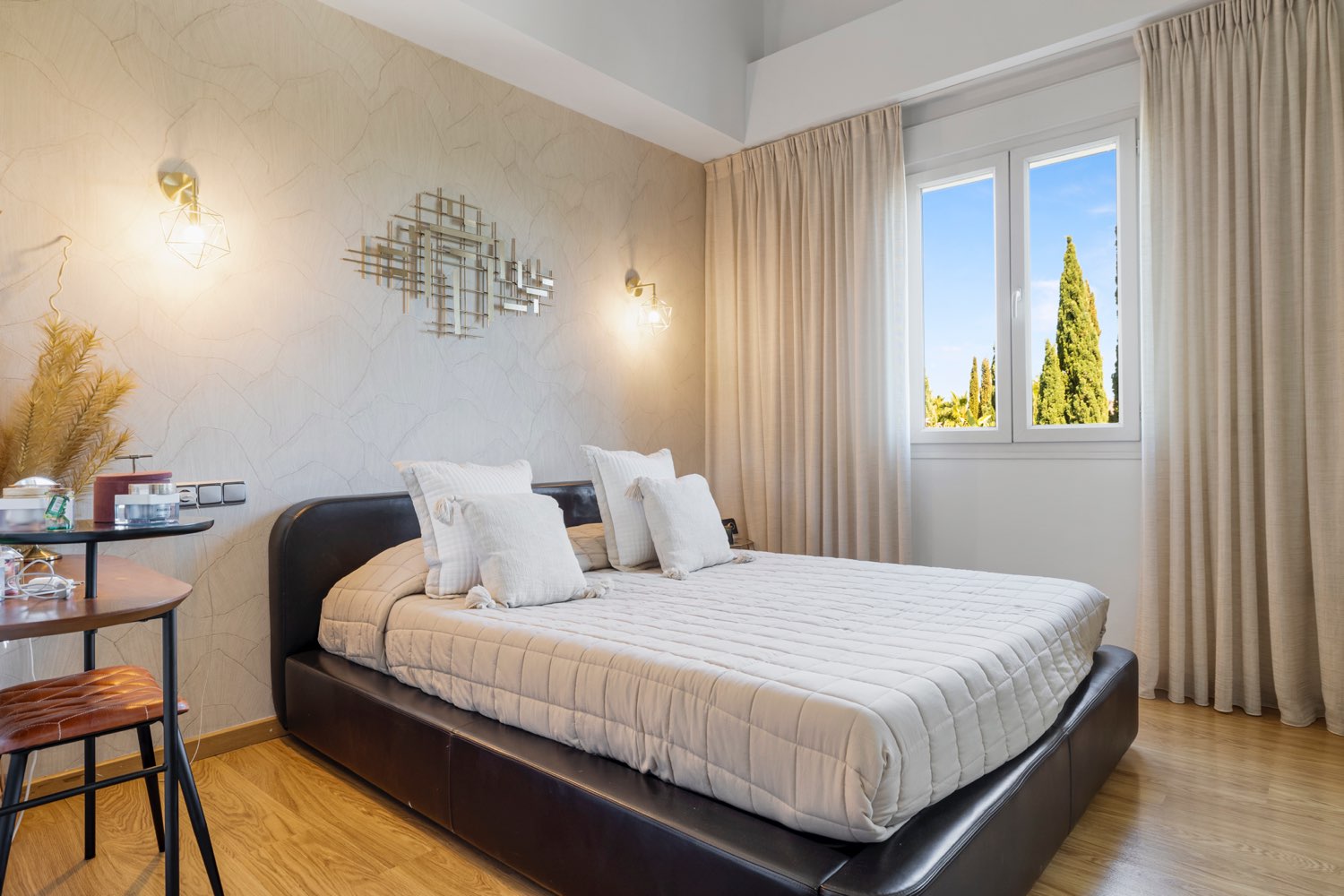 CASA EXCLUSIVA CON PISCINA EN RESERVA HIGUERÓN