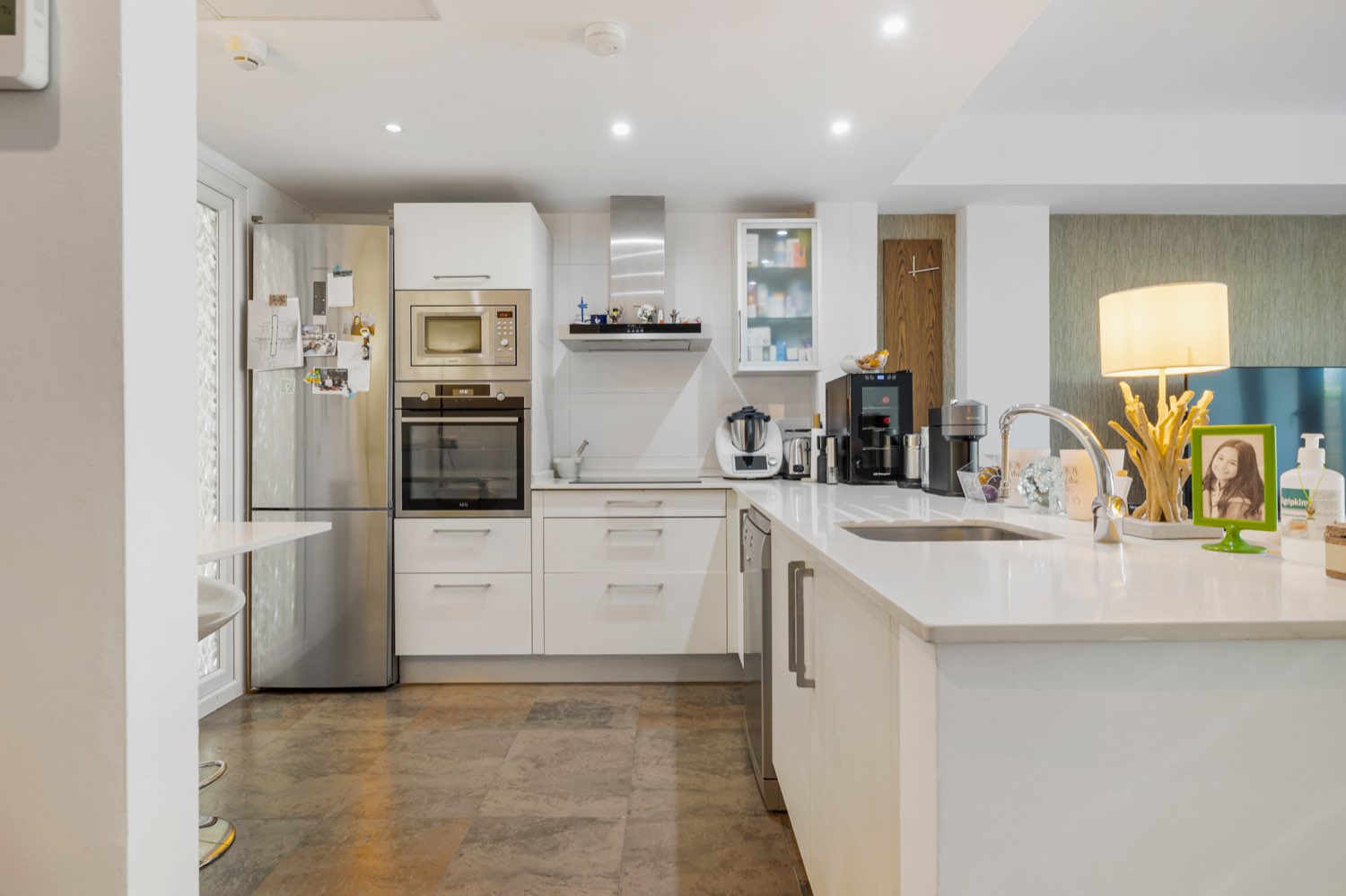 CASA EXCLUSIVA CON PISCINA EN RESERVA HIGUERÓN