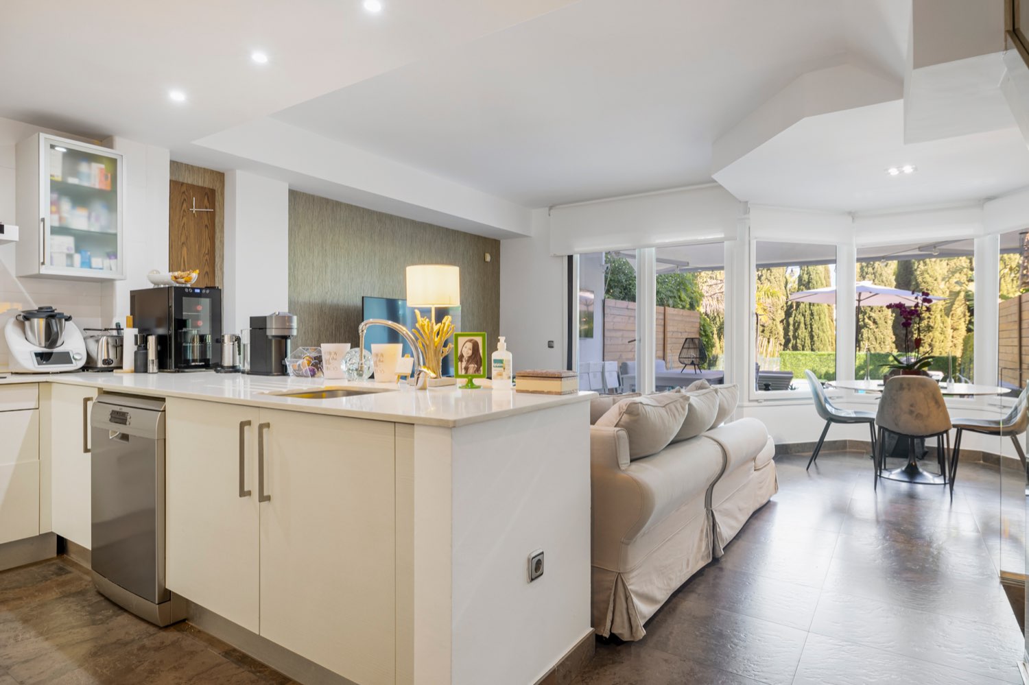 CASA EXCLUSIVA CON PISCINA EN RESERVA HIGUERÓN