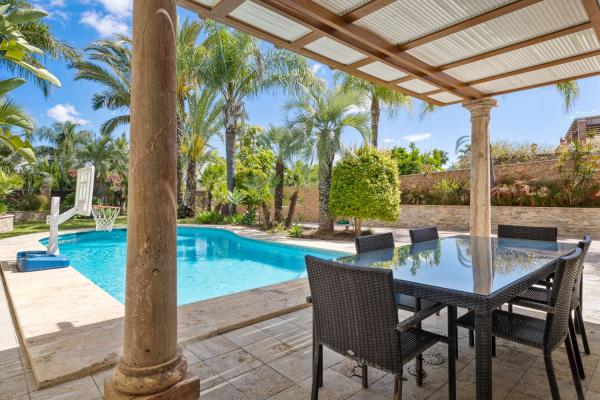 Villa en venta en Alhaurín de la Torre