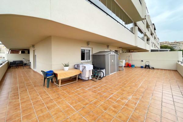 Flat for sale in Las Lagunas (Mijas)