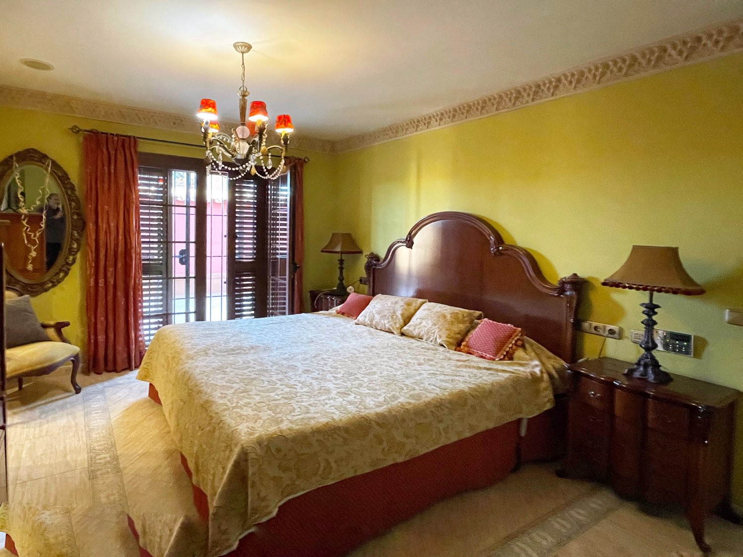 Chalet for sale in Mijas