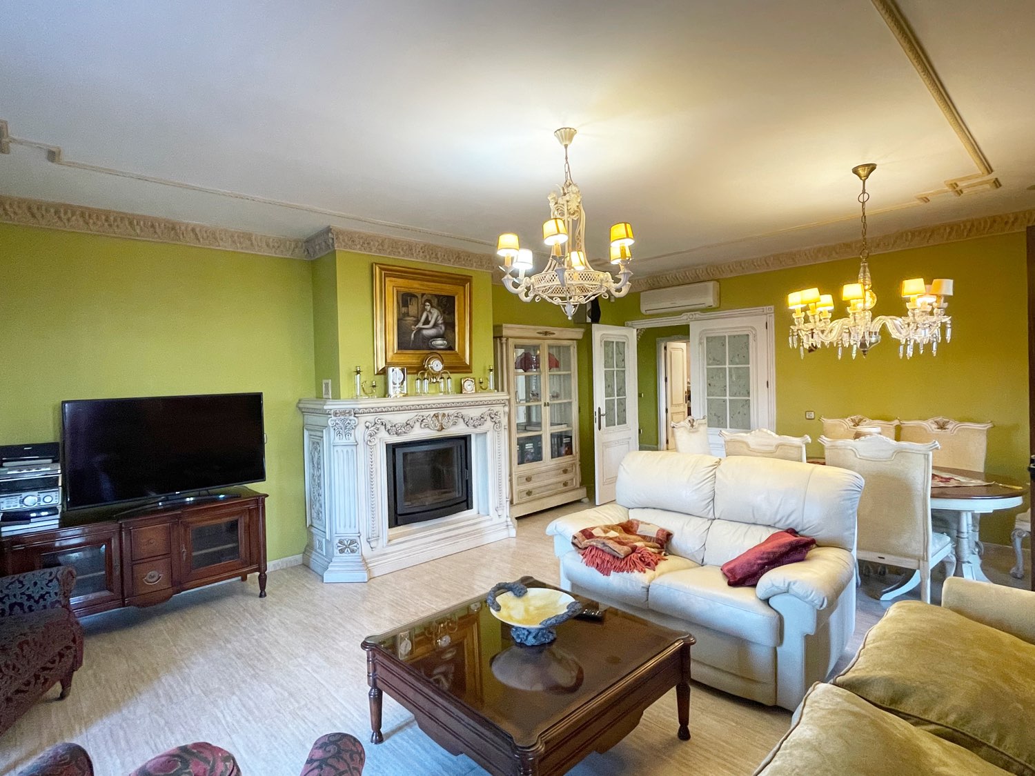 Chalet for sale in Mijas