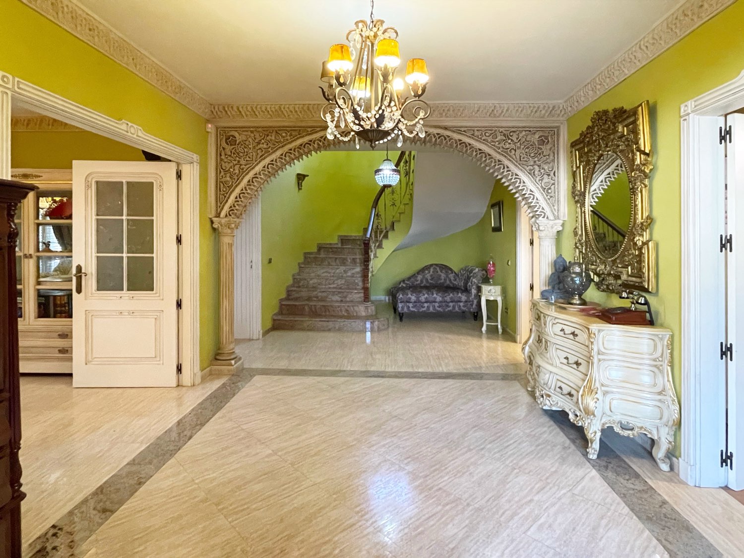 Chalet for sale in Mijas