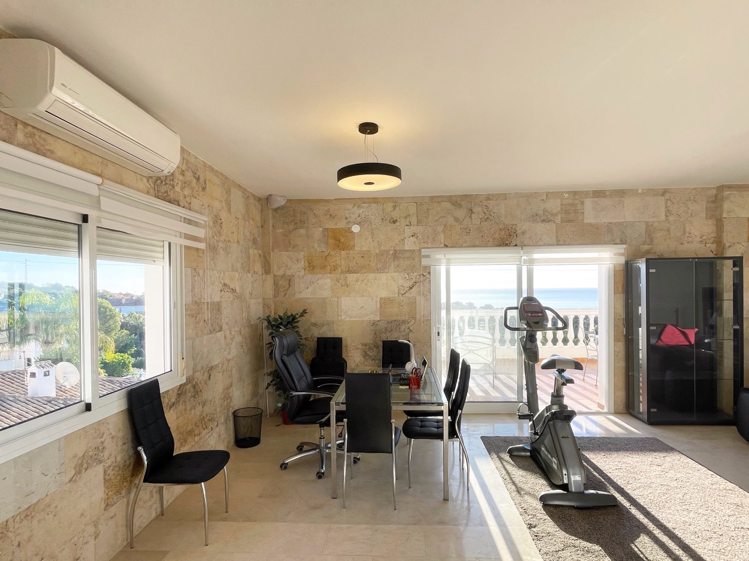 Villa for sale in El Higuerón - Capellanía (Benalmádena)