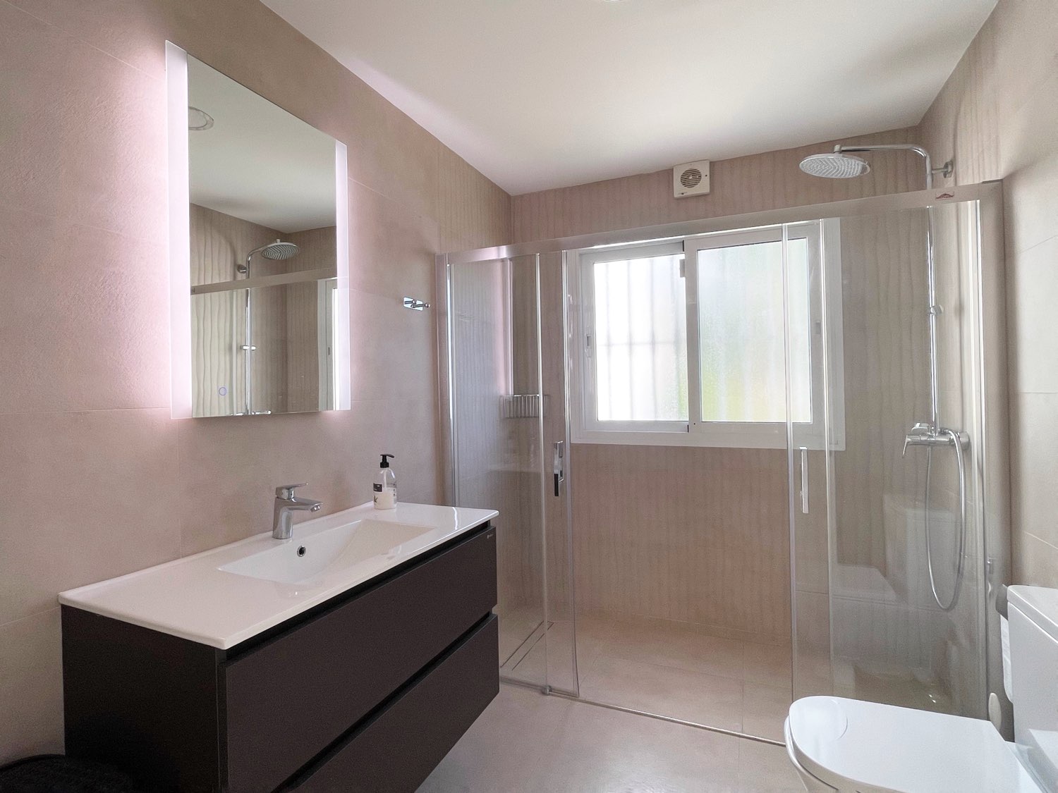 Villa for sale in El Higuerón - Capellanía (Benalmádena)