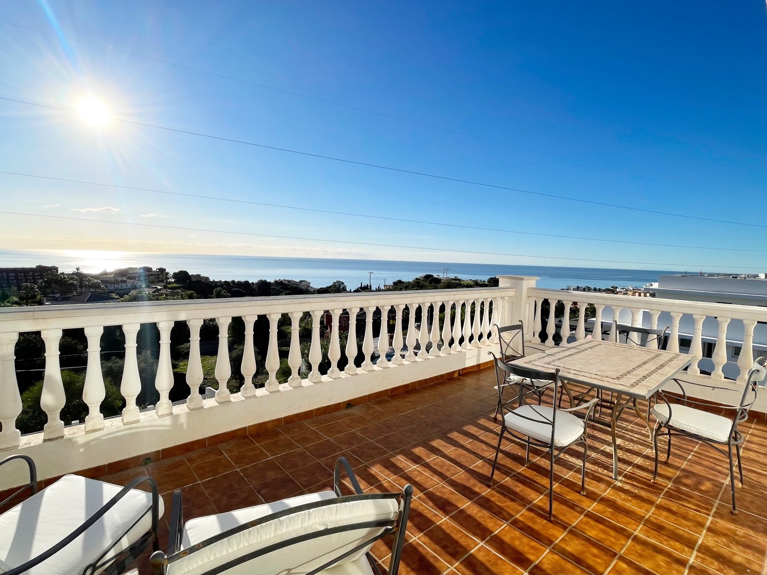 Villa for sale in El Higuerón - Capellanía (Benalmádena)