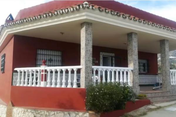 Country Property for sale in Valtocado - La Alquería - L...